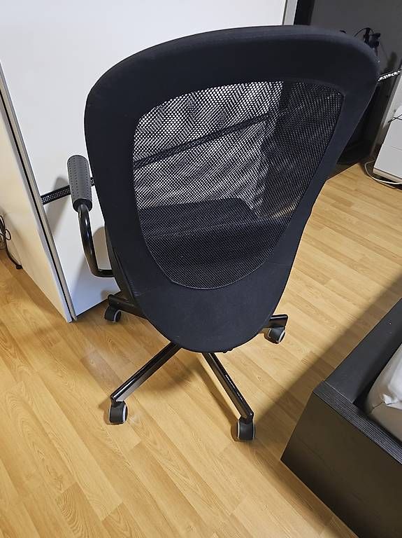 Stühle: Ikea Bürostuhl – Gebraucht aus Schlieren von igorsouza 1