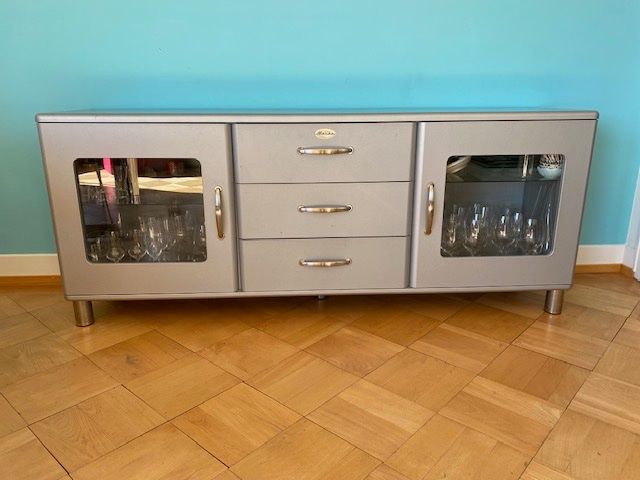 Kommoden: Sideboard Tenzo Malibu grau – Gebraucht aus Zürich von neptun95