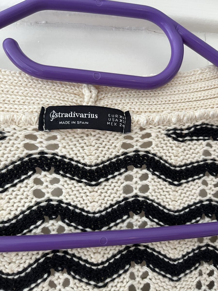 Stradivarius Pulls & Sweat-shirts: Stradivarius Cardigan – Neuf (Voir description) à Zürich par Closetbesties 1