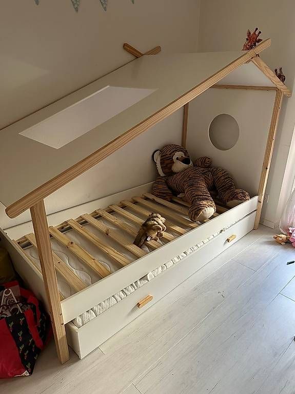 Letti: Kinderbett mit Auszug – Usato da Oberkulm venduto da prologeli