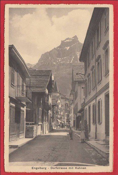 Cartoline postali: ENGELBERG DORFSTRASSE MIT HAHNEN – Usato da Grüningen venduto da Kartenlaube