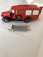 Tekno Denmark Krankenwagen mit Trage