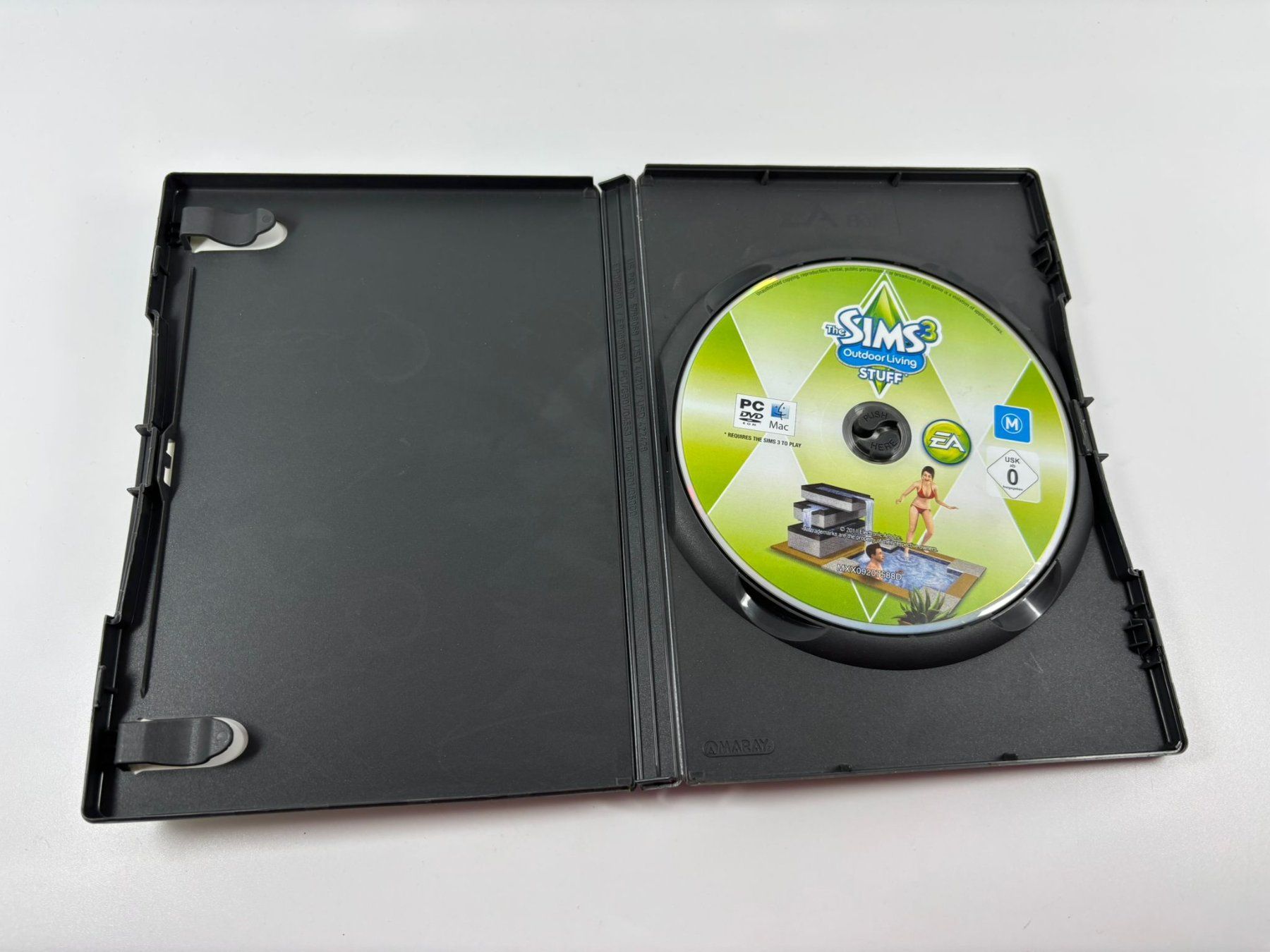 Giochi: Die Sims 3 Design-Garten-Accessoires (PC) – Usato da Herisau venduto da Seyashop1 1