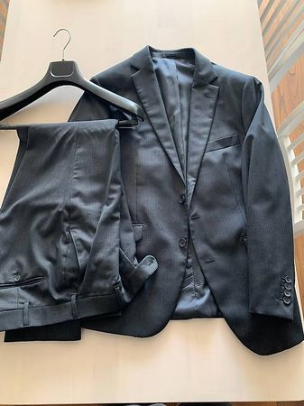  MONOGRAM Anzug  Grau  dezente Nadelstreifen in 48