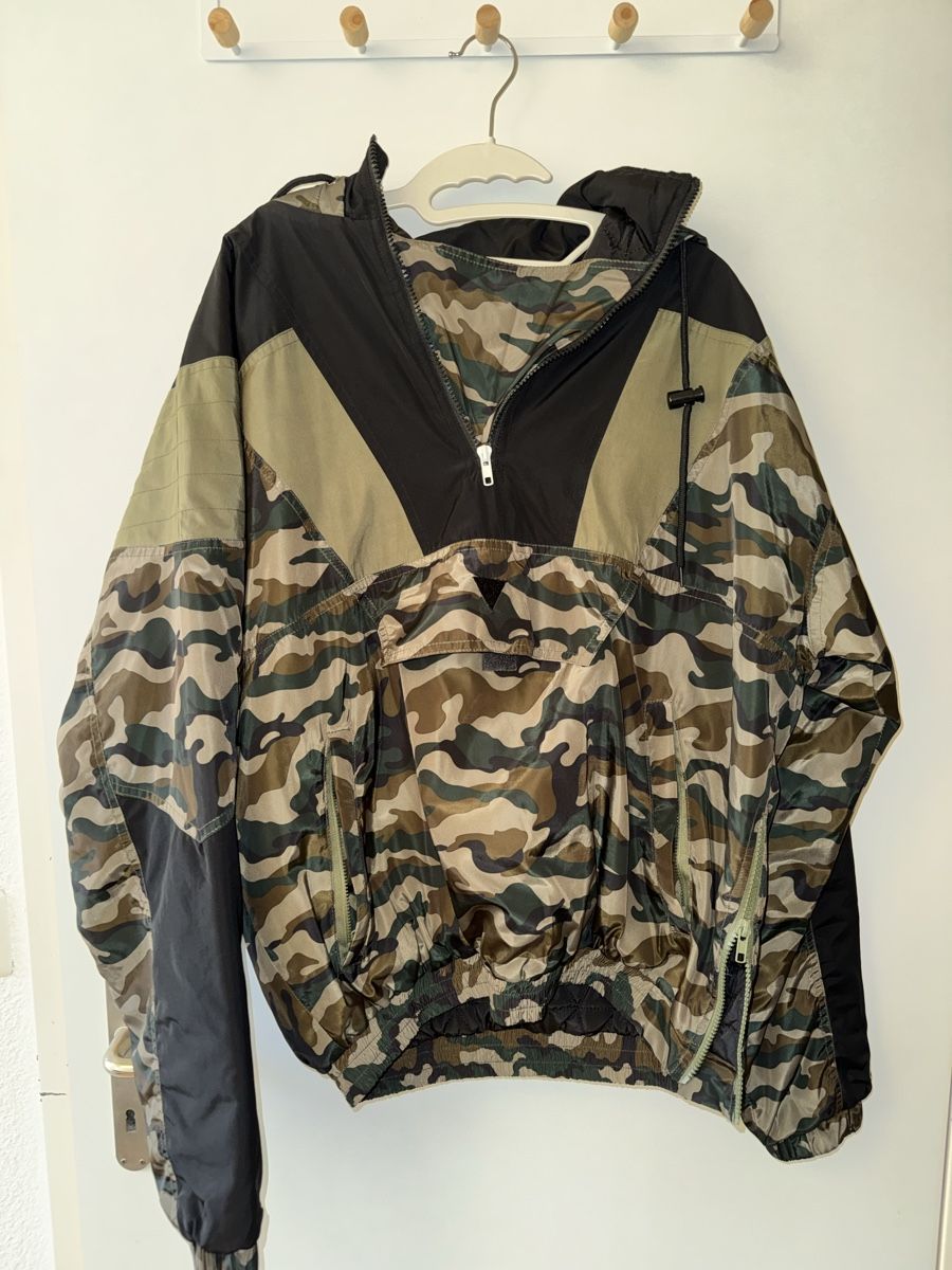 Giacche: VIOVIO Camouflage Windbreaker Jacke – Usato da Gossau ZH venduto da Shaolin 1