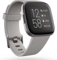 Fitbit Versa 2 in grau