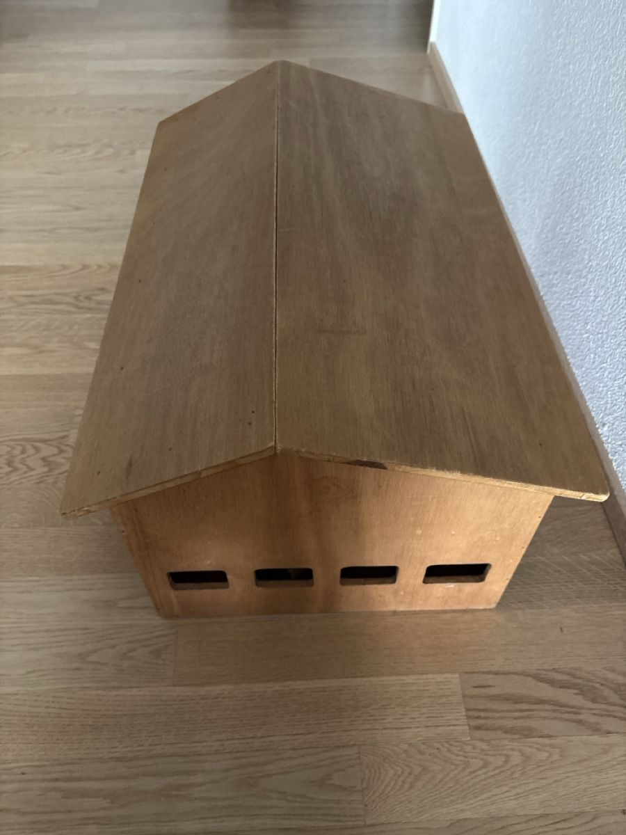 Giocattoli: Spielstall aus Holz – Usato da Winterthur venduto da sch_7qss 3