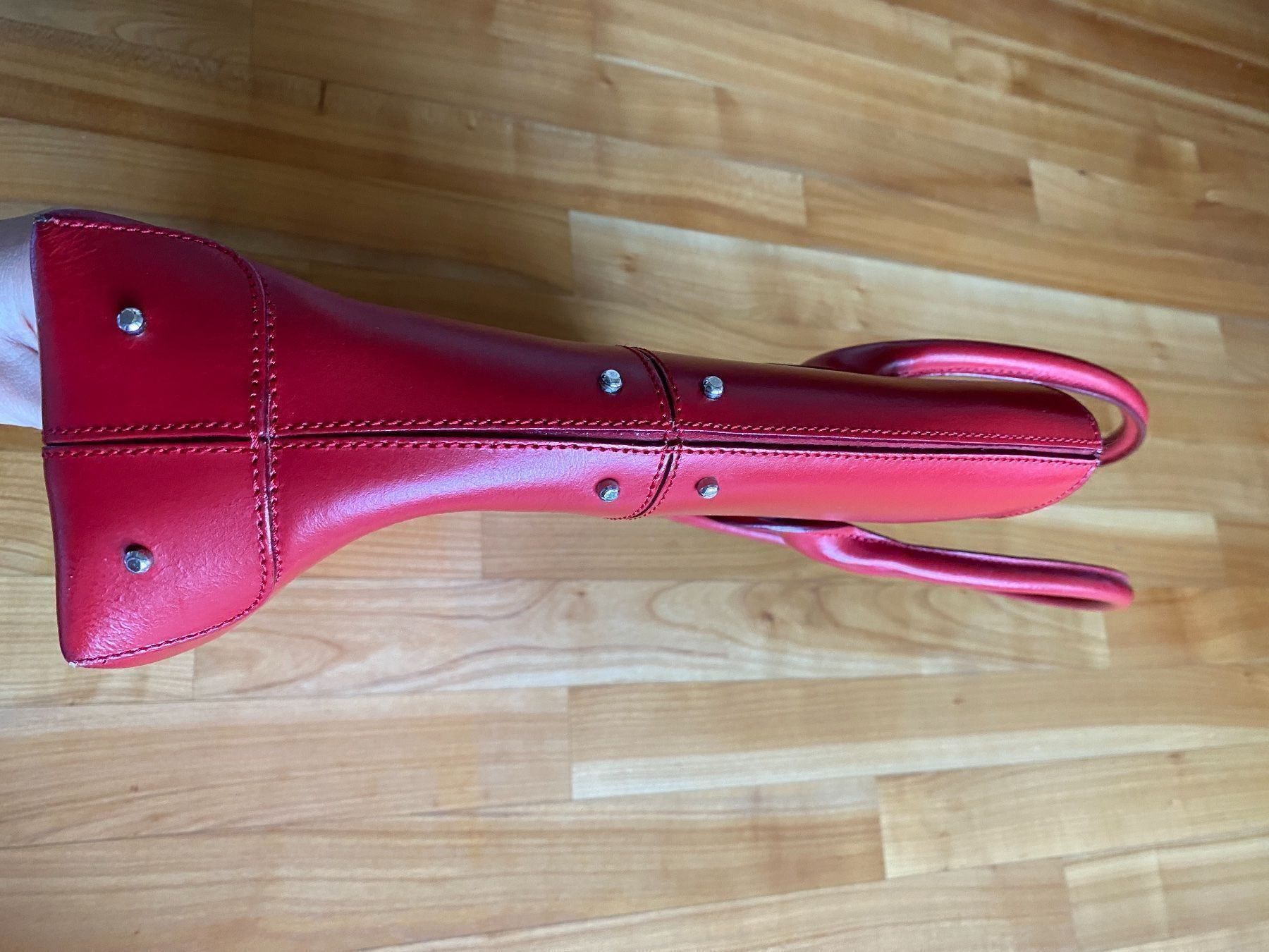Taschen für Damen: Rote Leder Handtasche – Gebraucht aus Zug von tami12 2