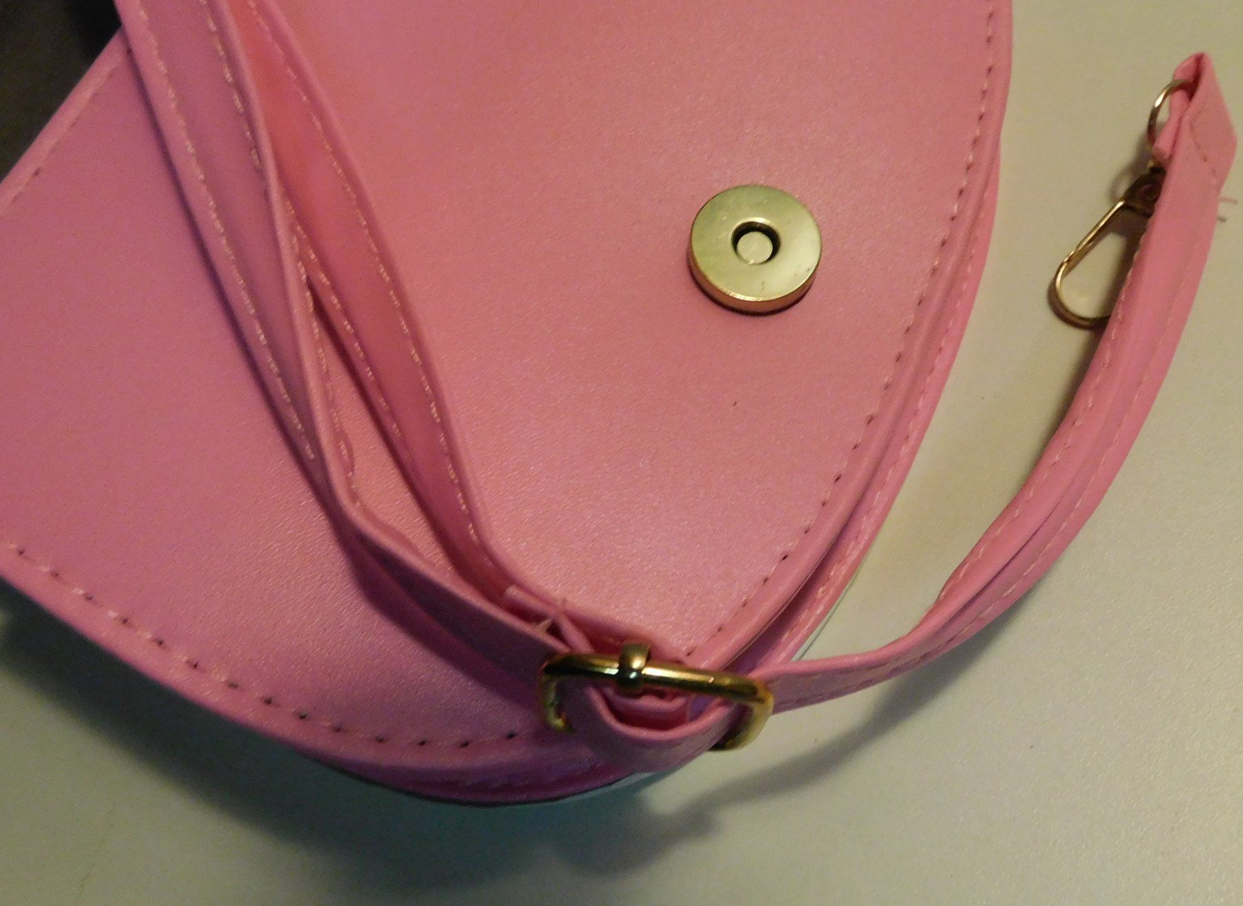 Borse & Zaini: Tasche Mädchenhafte rosa Umhänge/Handtasche – Usato da Sursee venduto da 76 4