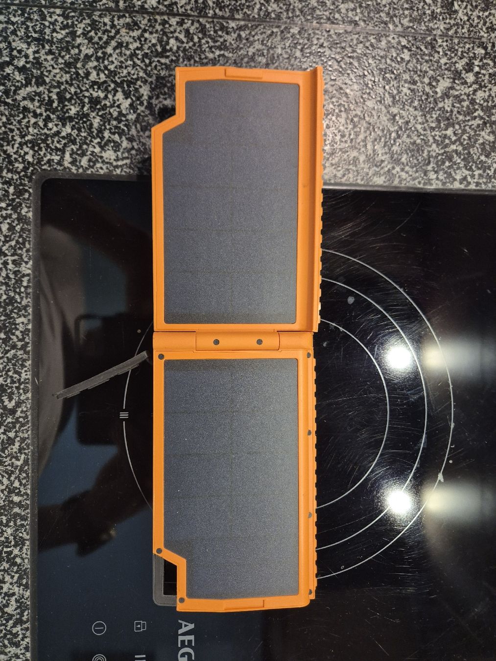 Batterie: solar powerbank 10'000mAh – Usato da Herzogenbuchsee venduto da jan_5nrm