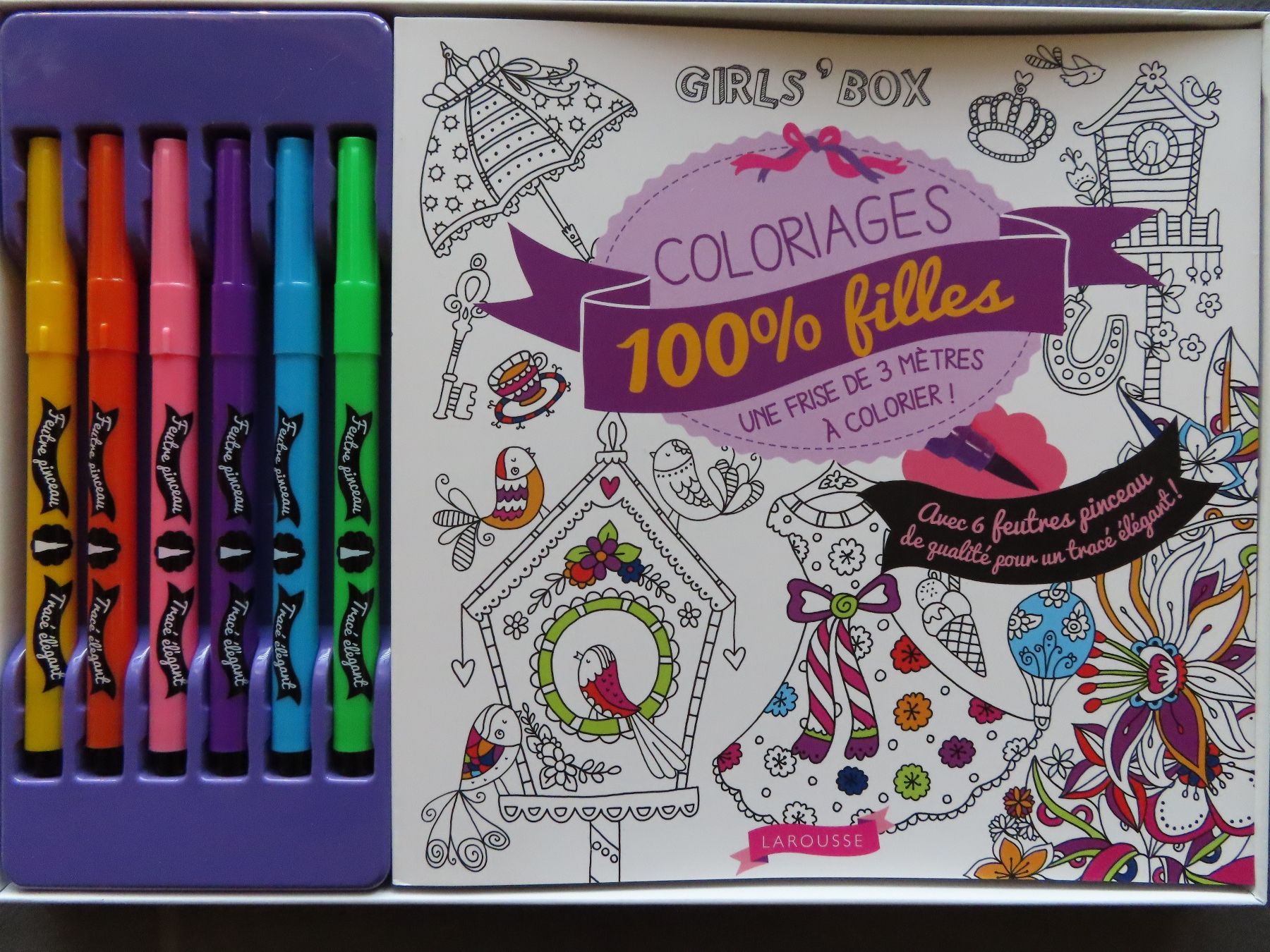 Bücher: Coloriages 100% filles – Gebraucht aus Wallenried von Asyano 1