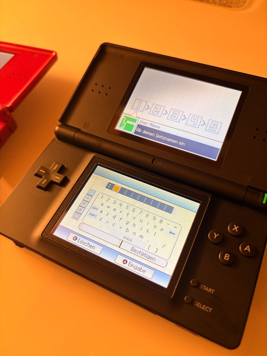 Nintendo Console: Nintendo DS lite schwarz + rot mit 2 Spielen – Usato da Wangen b. Olten venduto da na_wal 2