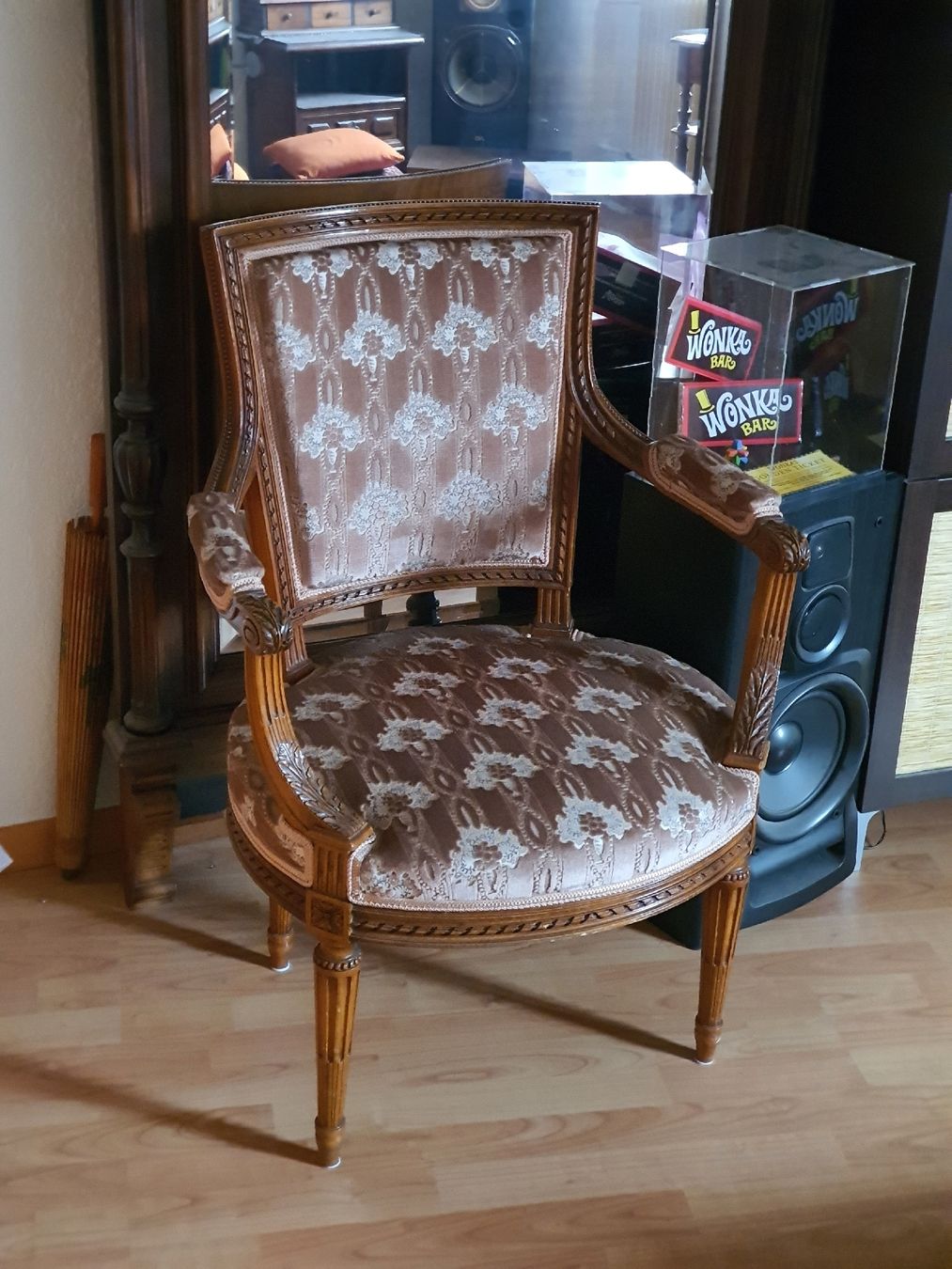 Poltrone: Fauteuil Louis XVI 1784 – Usato da Tavannes venduto da Alkatra-kkk666 1