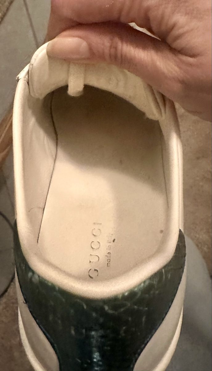 Gucci Scarpe da donna: Gucci - Ace Damen-Sneaker mit Biene – Usato da Luzern venduto da nat_b6wh 7