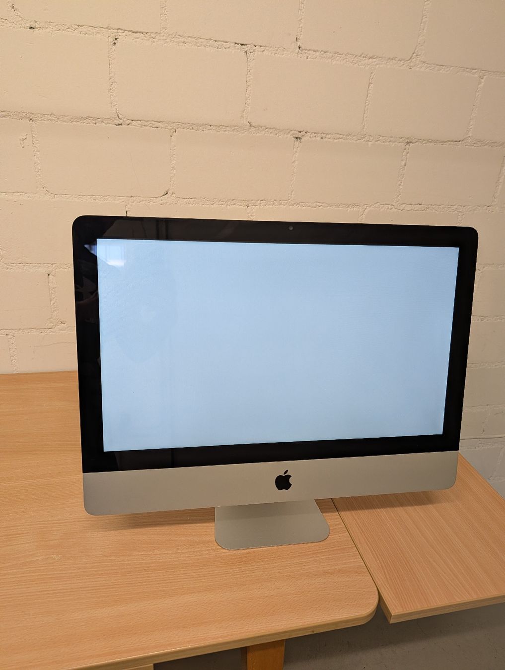 Apple PCs: Apple iMac Desktop Computer defekt  – Defekt aus Oberglatt ZH von LR1989
