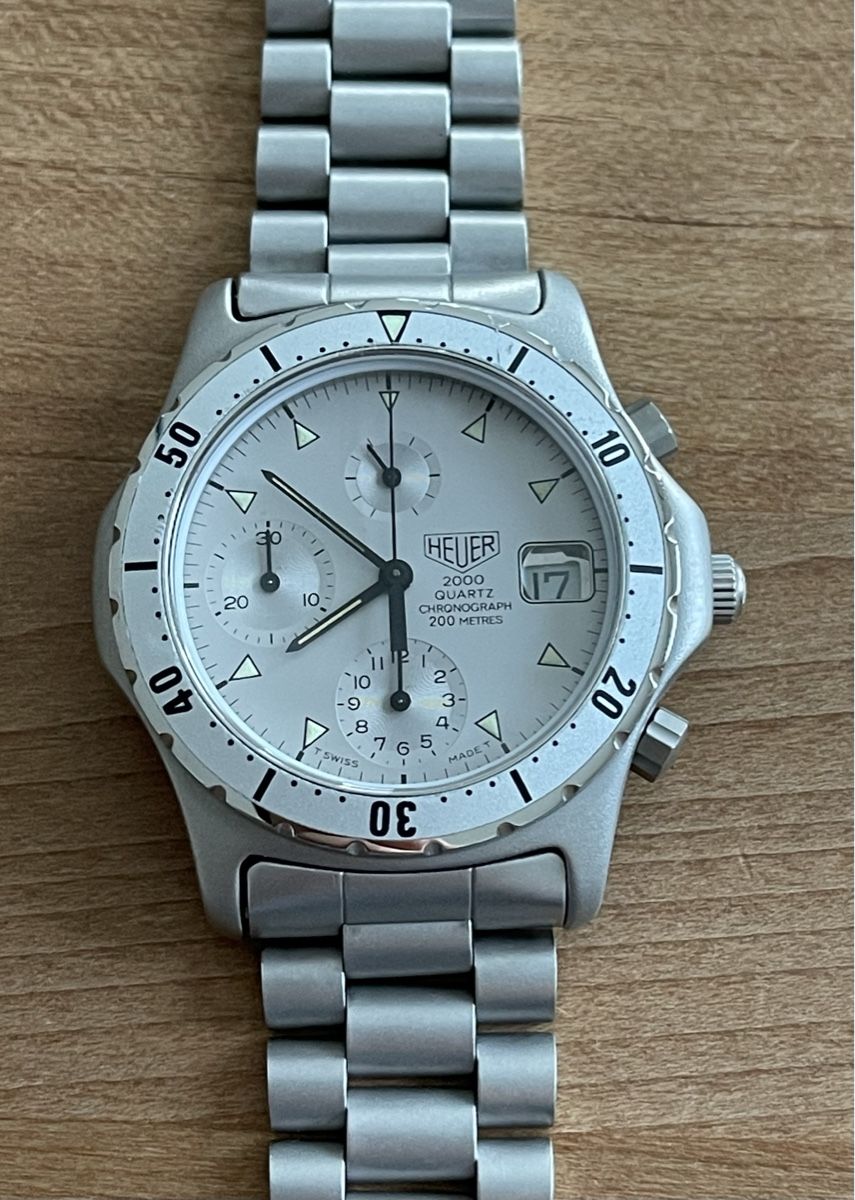 Tag Heuer Uhren: 1984 HEUER 2000 Prof. Chrono 200m. 272.006 restauriert – Gebraucht aus Embrach von Canderau