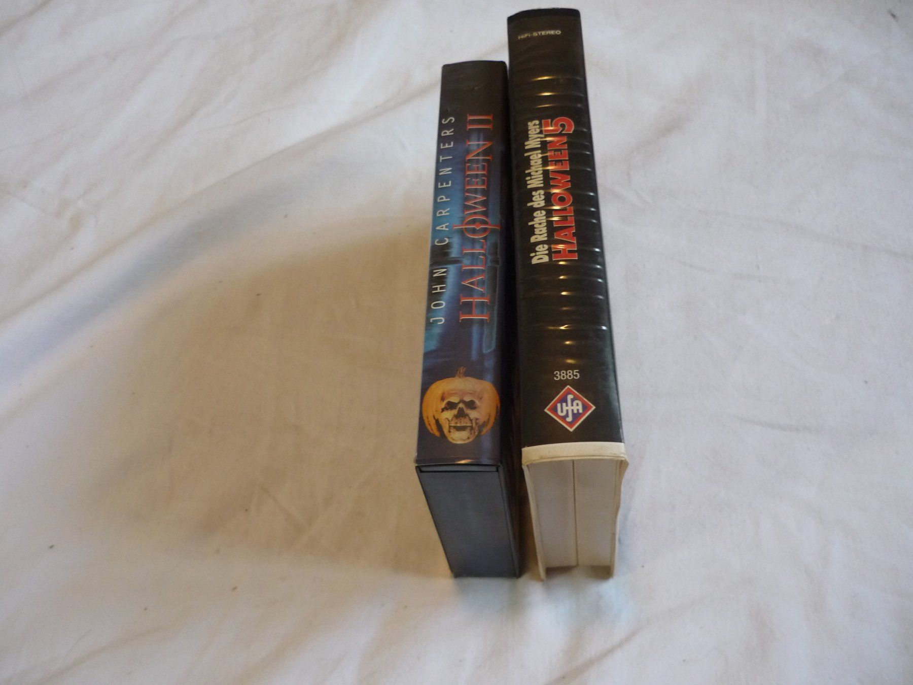 Tutti i VHS: Rare VHS Kassette - Halloween 2 + 5 teil – Usato da Beringen venduto da Flatretriever 1