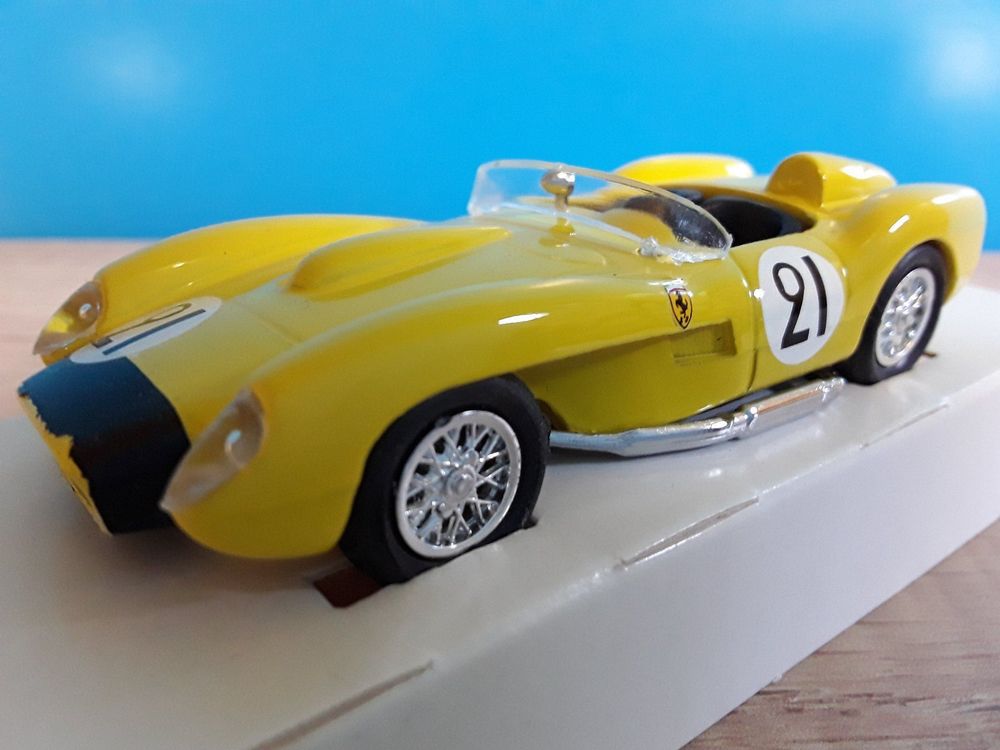 Diecast Model Cars Ferrari 250 1/87 BoS Models TR No.18 24h Le Mans 1958 D Gurney B Kessier