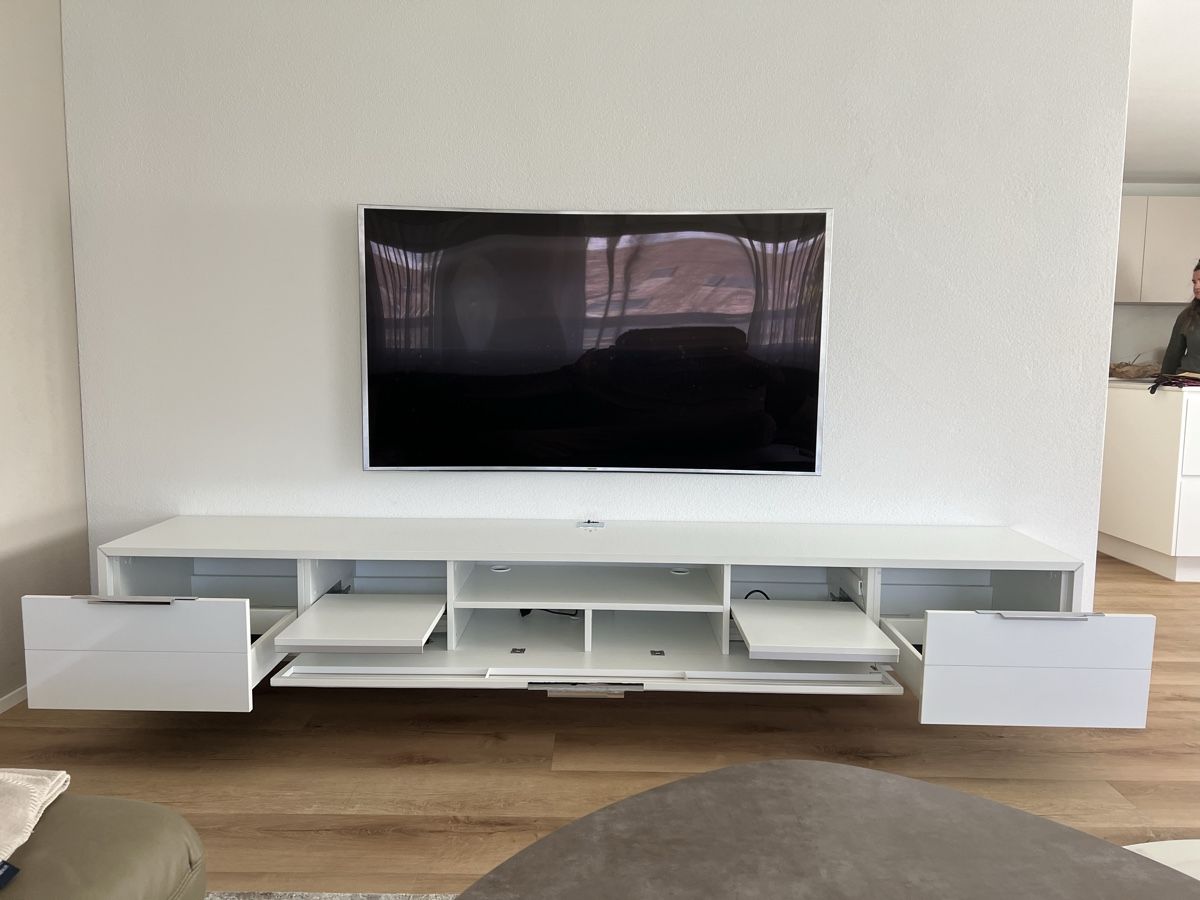 Mobili TV: TV-Lowboard & Soundbar dazu! – Usato da Kölliken venduto da guru60 1