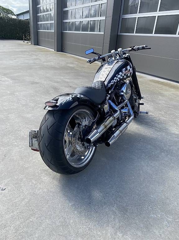 Harley-Davidson Chopper: Harley Davidson Custom – Usato da Zezikon venduto da fridalift 1