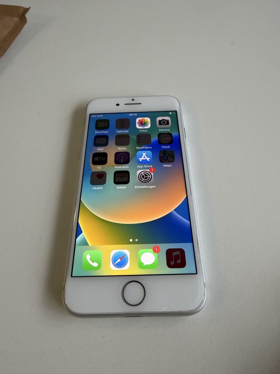 Apple Telefoni cellulari / Smartphones: Apple Iphone 8 , 64GB – Usato da Aarau venduto da Melia077 1