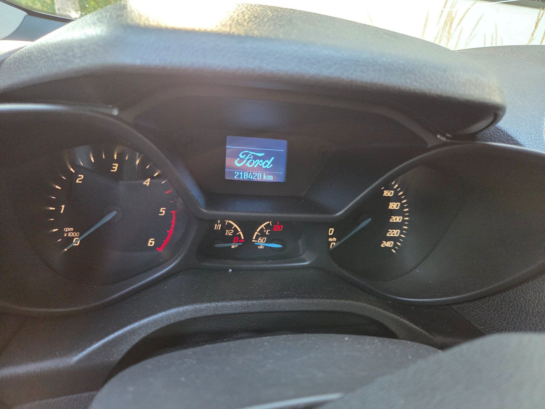 Ford Nutzfahrzeuge: 2015 Ford transit connect 1.6 tdci L2 – Gebraucht aus Kreuzlingen von schimschek58 7