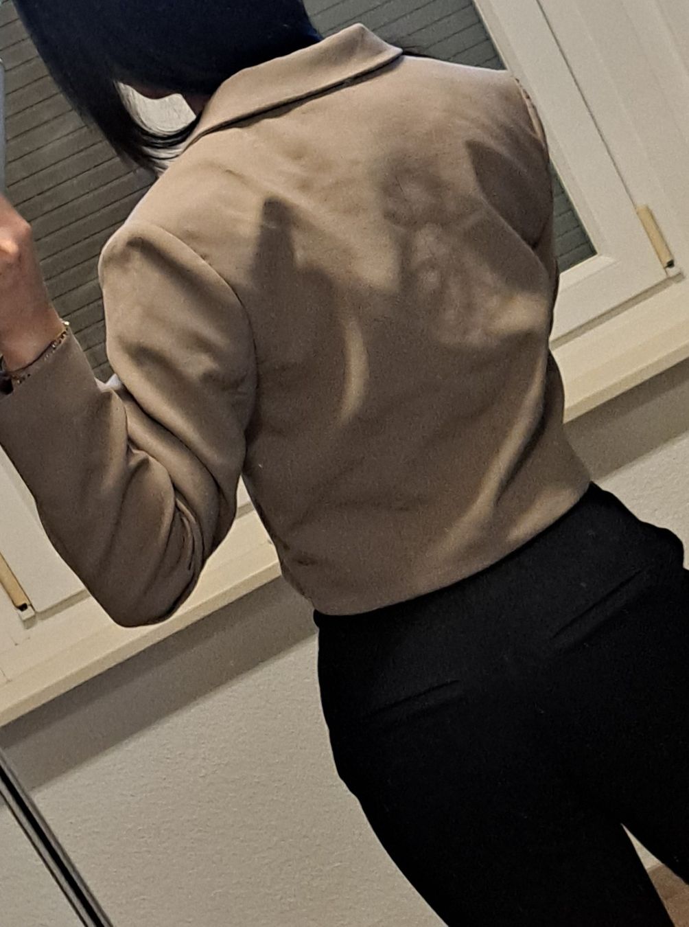 Only Giacche: Stylischer Blazer beige Gr. 38 – Nuovo (secondo la descrizione) da Wetzikon ZH venduto da secondhandsfashion 2