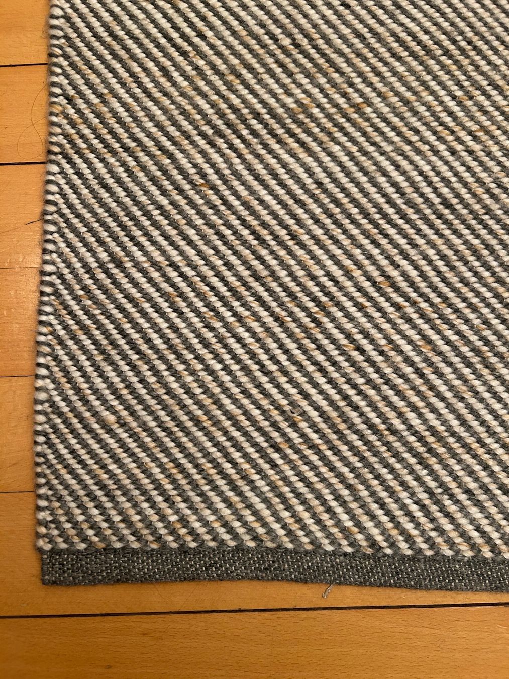 Tappeti: Teppich/ nicht gebraucht/ 155/82cm – Usato da Rorschacherberg venduto da Svebe 1