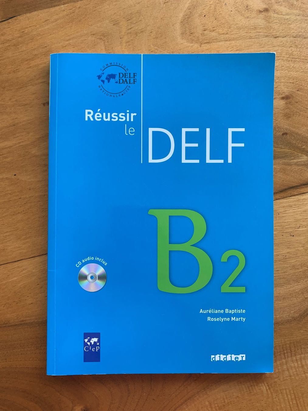 Livres: Réussir le DELF B2 (unused) – Neuf avec emballage d'origine à Basel par yam_wqj6