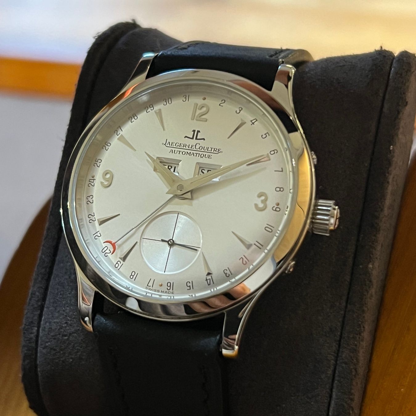 Jaeger-Lecoultre Orologi: Jaeger-LeCoultre Master Calendar Automatic 37mm 140.8.87 – Usato da Carouge GE venduto da Watchaser 2