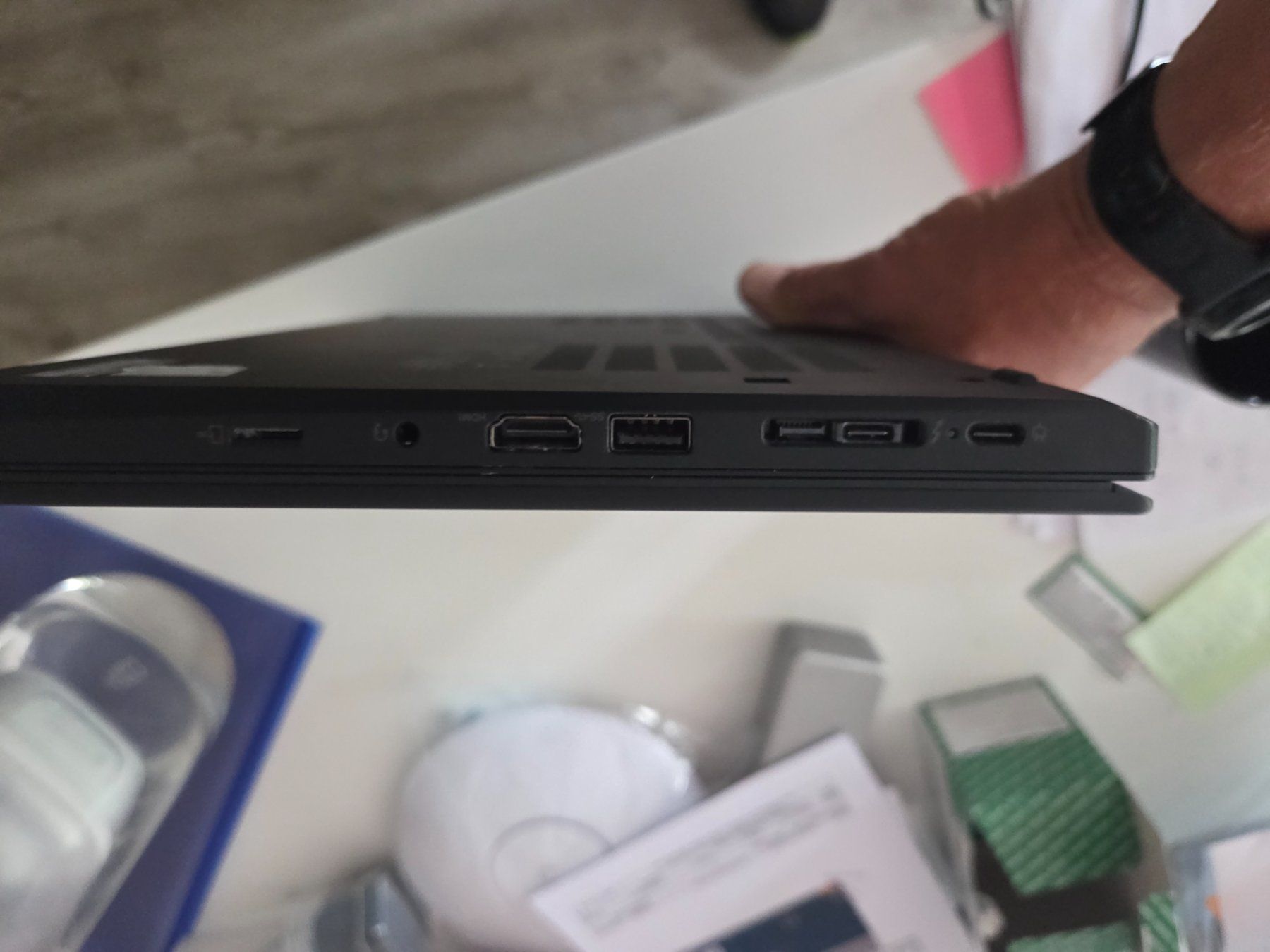 Lenovo Portables: LENOVO ThinkPad P14s – D'occasion à Ins par jackie_chan 4