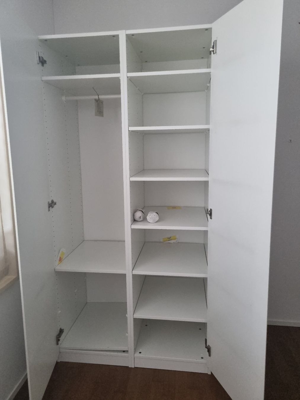 Armadi: Schrank Ikea weiss – Usato da Cham venduto da eljaqual 1