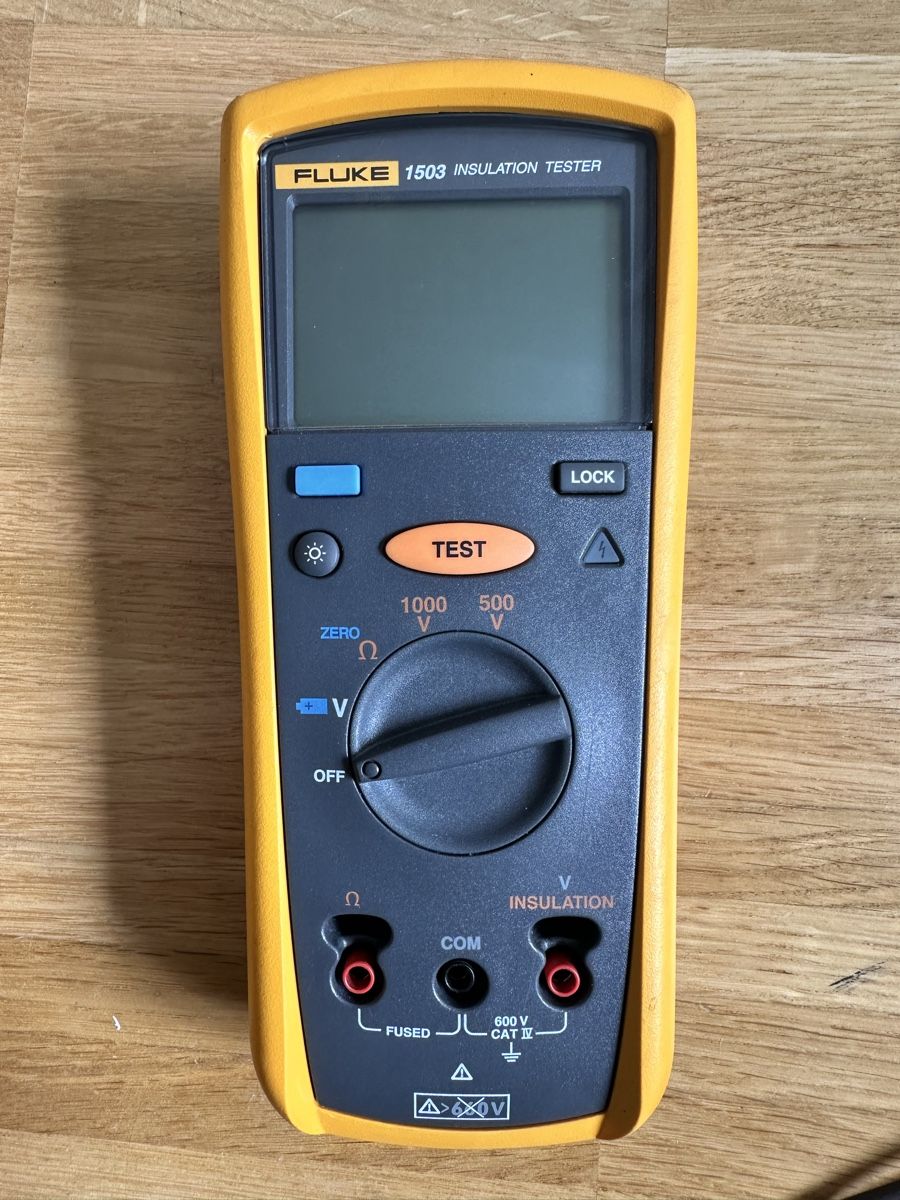 Fluke Misurare: Fluke 1503 Isolation Tester / Isolationsmessgerät – Usato da Arlesheim venduto da Maddoxs 2