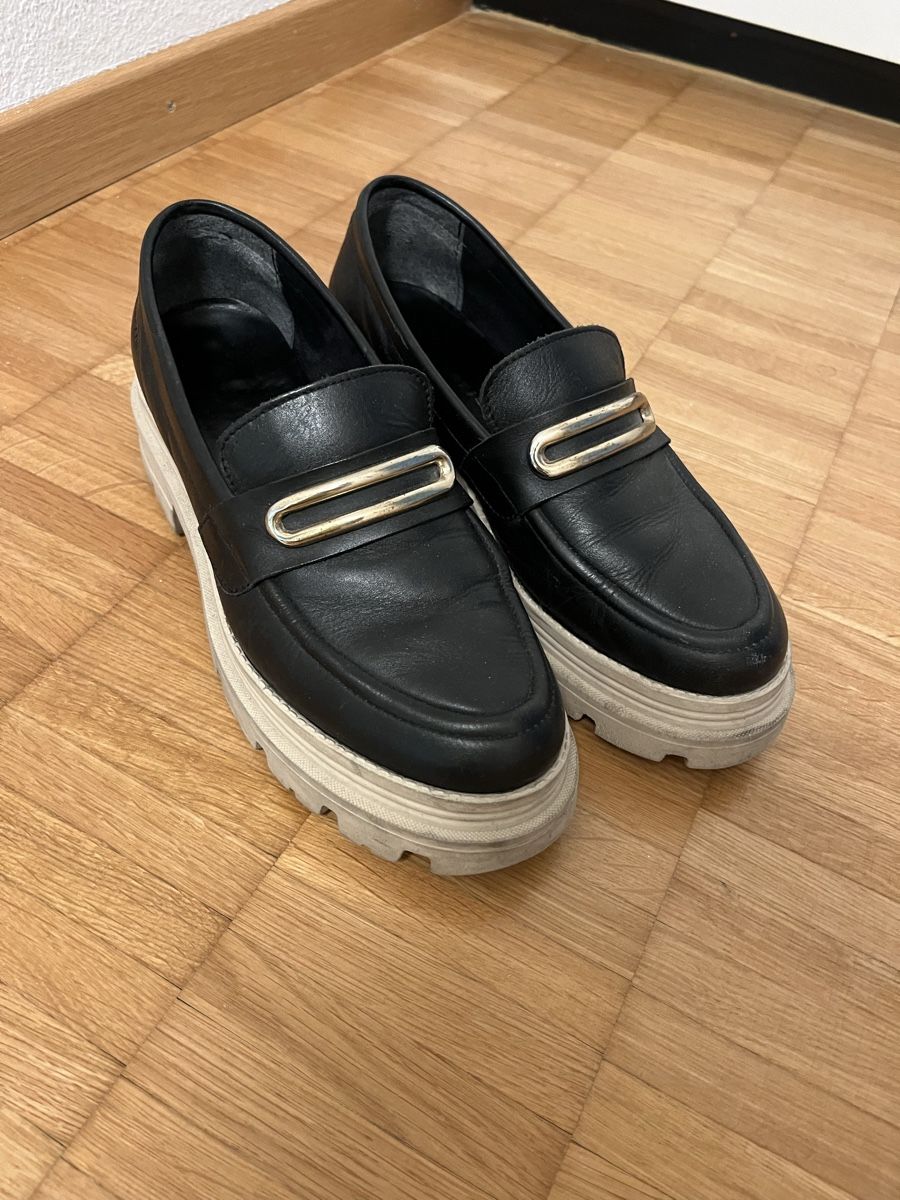 Tamaris Scarpe da donna: Tamaris Schuhe Gr. 39 – Usato da Jona venduto da Good_luck_ 4