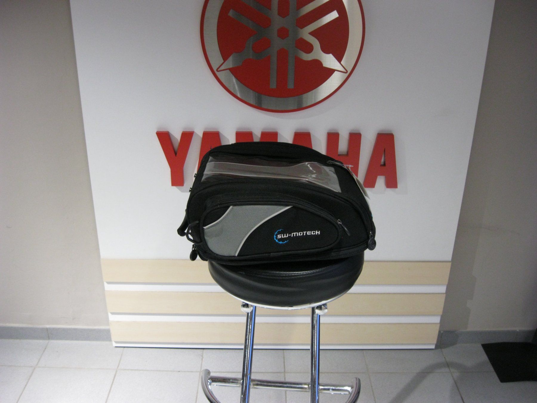 SW-Motech Borse: SW-Motech Tankrucksack – Nuovo e nell'imballaggio originale da Neftenbach venduto da Zecchini-Motos 1