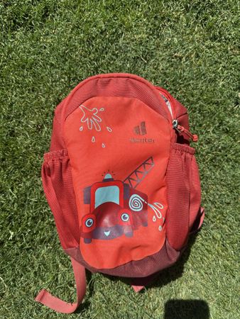 Kinderrucksack Deuter Feuerwehr Motiv rot guter Zustand