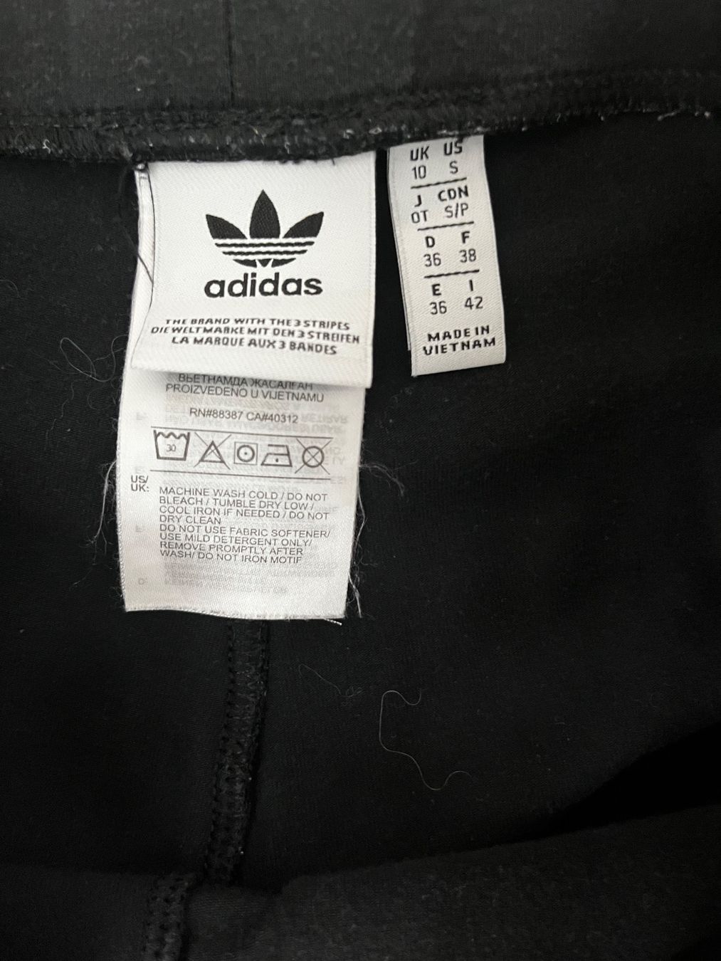 Adidas Leggings: Adidas Leggings GrS – Gebraucht aus Luzern von Sono2 1