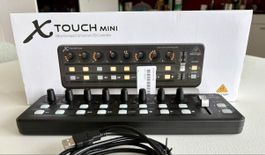 Behringer X-Touch Mini