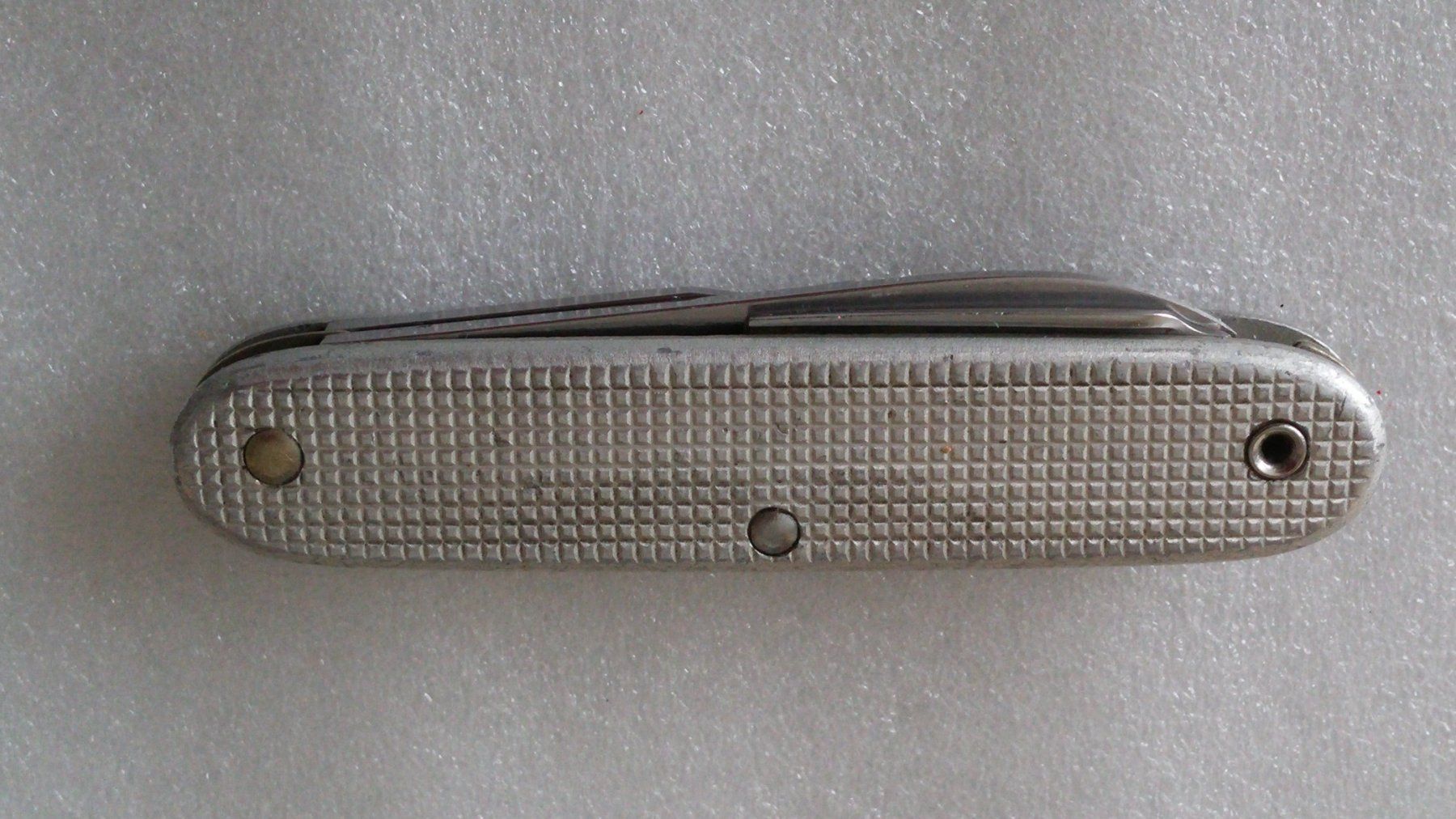 Victorinox Taschenmesser: Victorinox Sackmesser Alu Nr. 76 – Gebraucht aus Zürich von sendbad