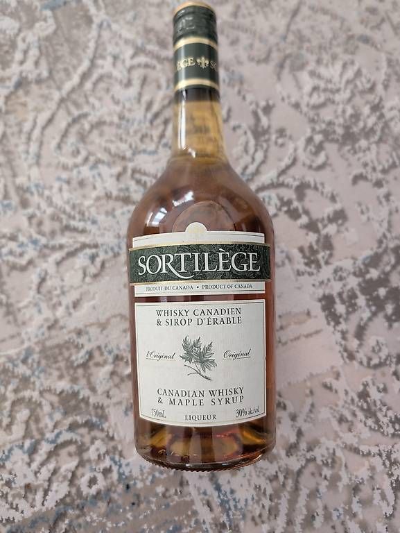 Bevande alcoliche: Sortilège Whisky Likör - Versand – Usato da Steinhausen venduto da bas_5bkn 1