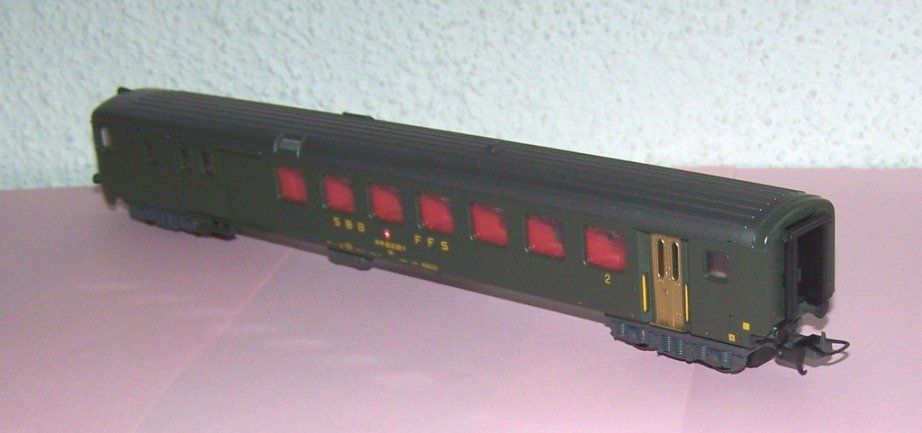 Lima Modellini di ferrovie: LIMA H0 9151 Steuerwagen BDt der SBB, UIC, DC – Usato da Brüttisellen venduto da Rentner44zh 1