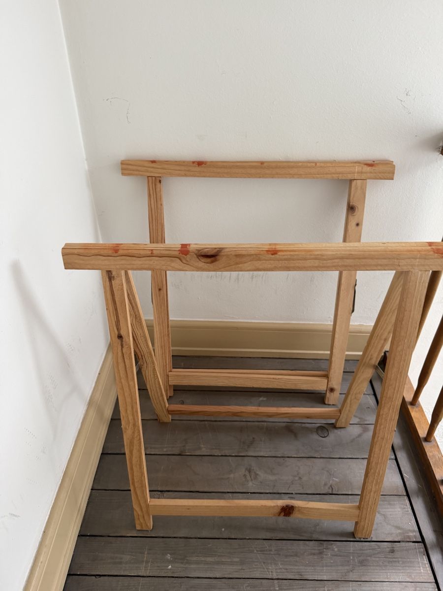 Werkbänke: 2x Holzböcke  – Gebraucht aus Zürich von Nadgb1303