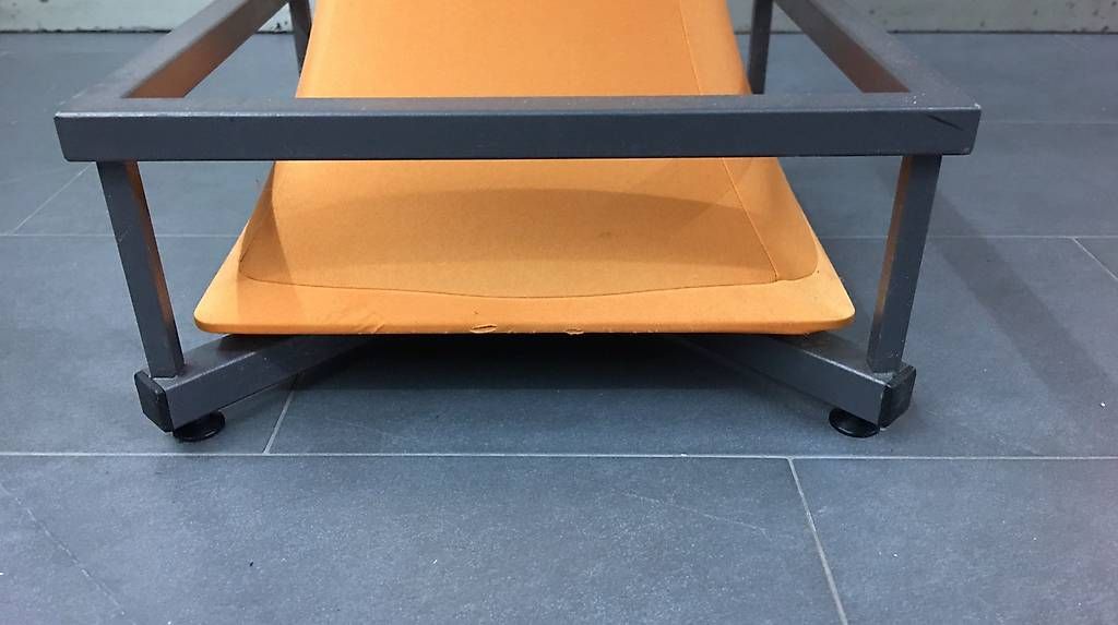 Tables: Stehtisch Metall Robust  – D'occasion à Wallenbuch par Paedi1975 1