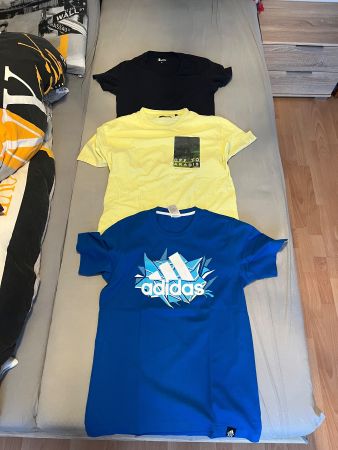 T-shirts