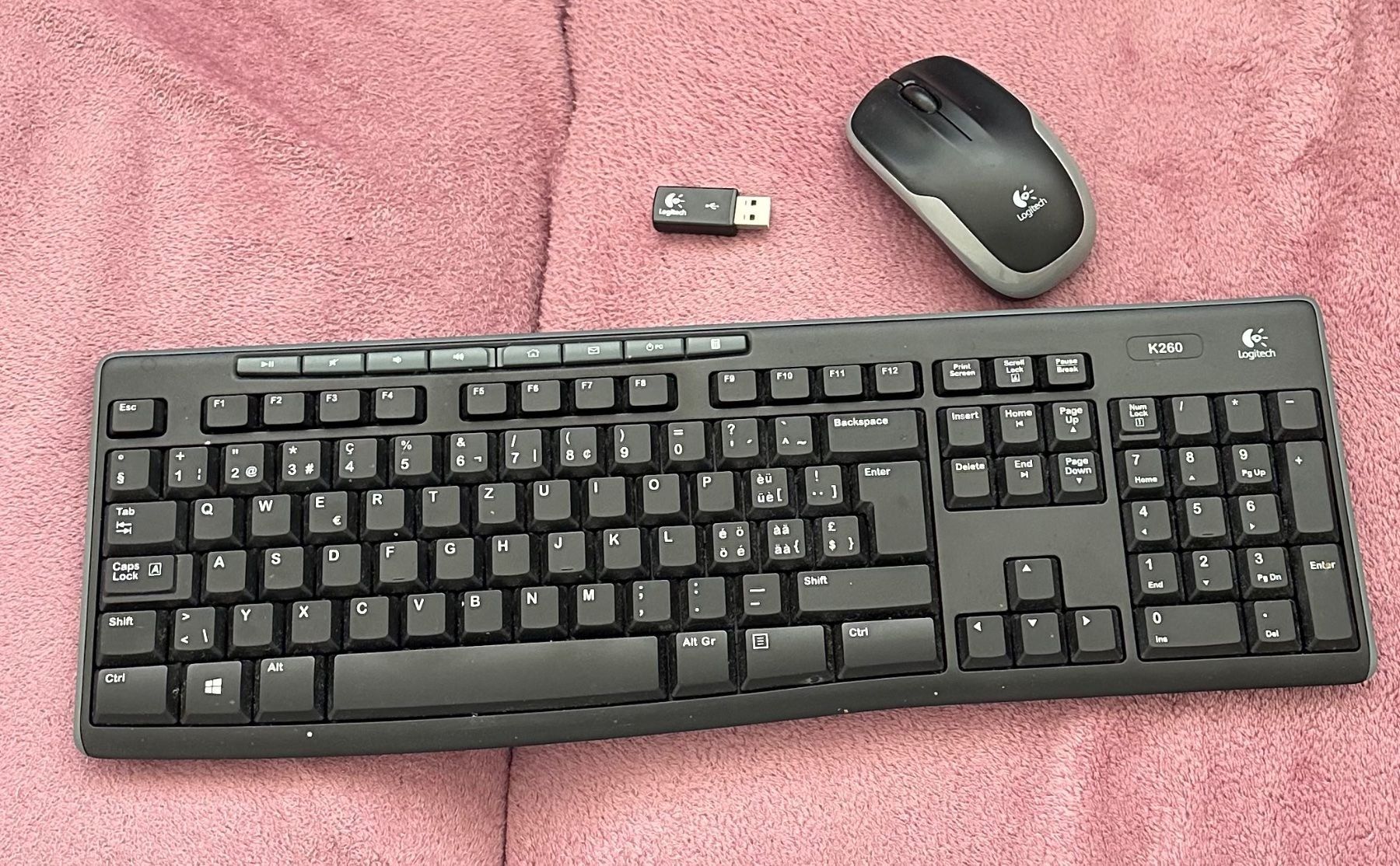 Logitech Tastaturen: Logitech K260 Tastatur und Maus Set – Gebraucht aus Pfäffikon ZH von thf_rqs2