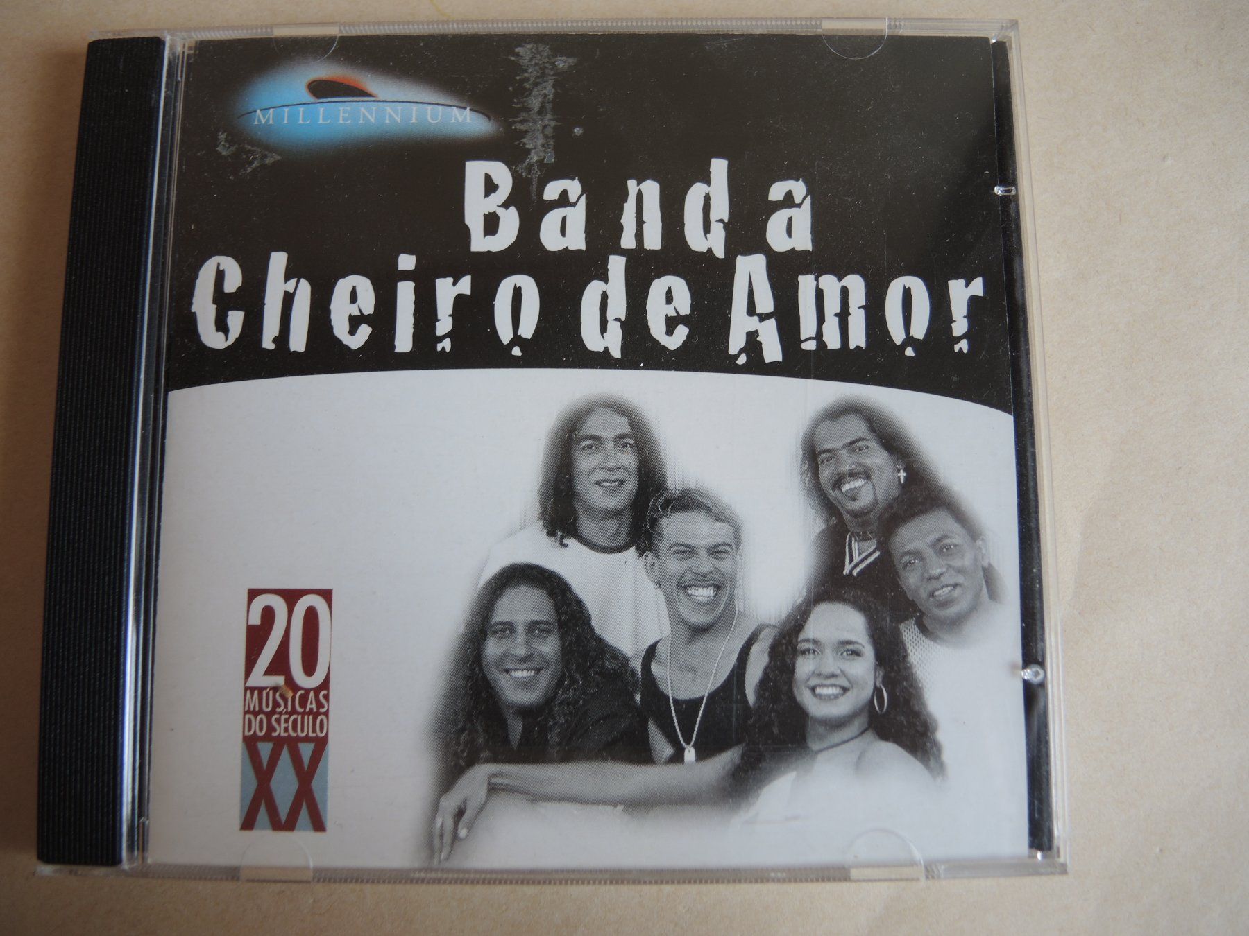 CD: Banda Cheiro de Amor - CD Brazil – Usato da Rorschach venduto da maeck8