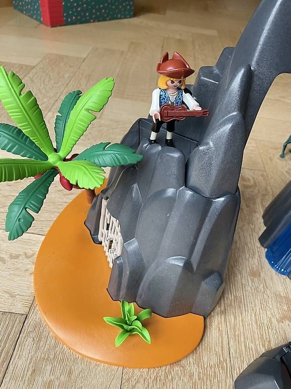 Giocattoli: Île des Pirates Playmobil – Usato da Lausanne venduto da kri_9w8j 1