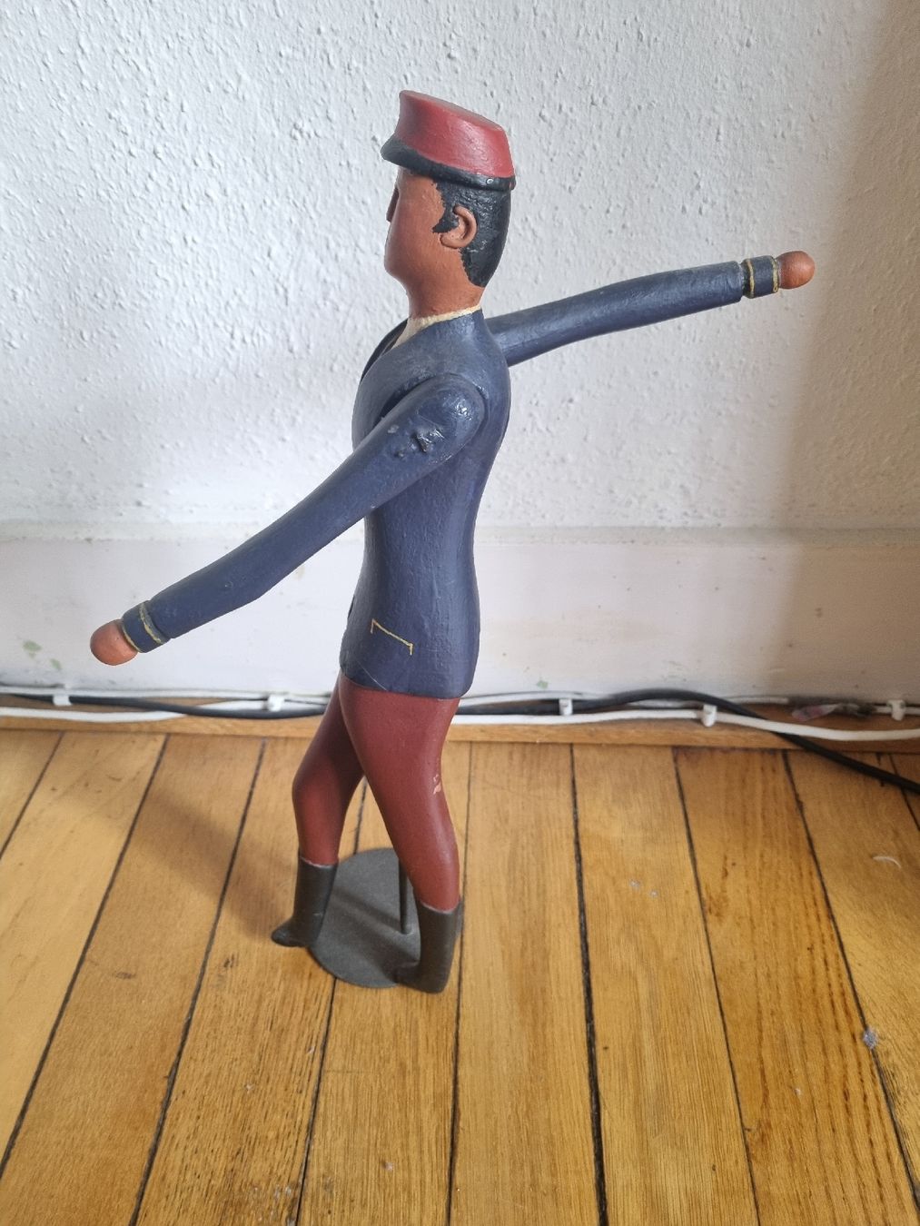 Sculture & Statue: Antike Holzfigur, beweglichen Gliedern! – Usato da Schaffhausen venduto da Leveron13 1