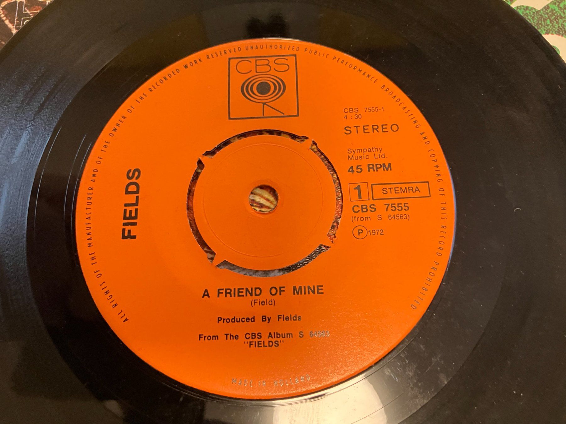 Dischi in vinile: Fields – Usato da Aarwangen venduto da Jukebox3 4