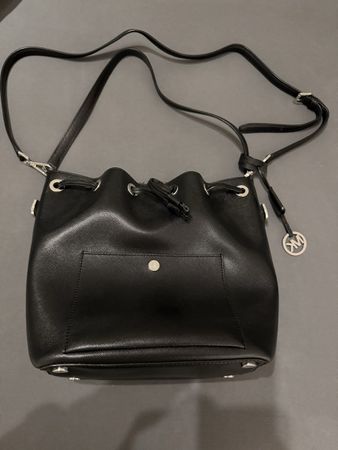 Michael Kors Handtasche Schwarz Top Zustand! Wie neu!